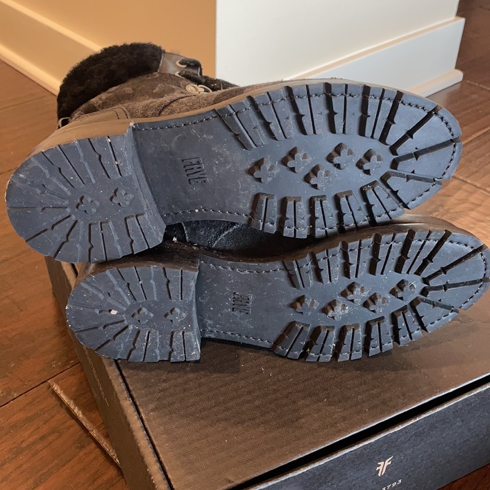 Worn once. Frye Samantha hiker in black camo - Picture 7 of 7